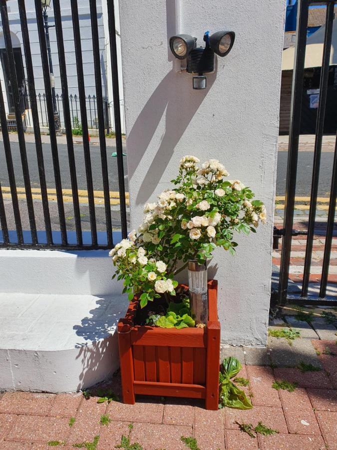 Waynes Place Ξενοδοχείο Μπράιτον Εξωτερικό φωτογραφία
